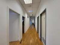 Недвижимость Офис в центре Любляны: 7
