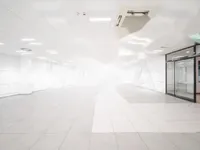 Недвижимость Офис в центре Любляны: 7