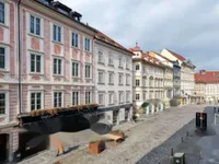 Недвижимость Офисное помещение в центре: 1