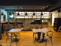 Недвижимость Коммерческое помещение в центре: 4