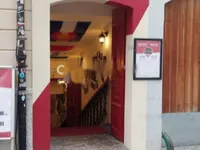 Недвижимость Коммерческое помещение в центре: 4