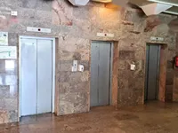 Недвижимость Офисное помещение Бежиград: 2