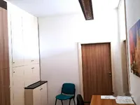 Недвижимость Офисное помещение Бежиград: 13