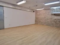 Недвижимость Офисное помещение Бежиград: 3