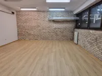 Недвижимость Коммерческое помещение: 4