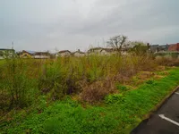 Недвижимость Коммерческое помещение Поле: 23