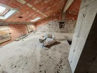 Недвижимость Дом в центре Хрпеле: 49