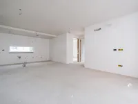 Недвижимость Гарсониера Поле: 25