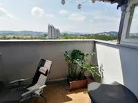 Недвижимость Квартира с видом на замок: 92