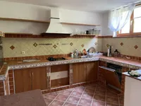Недвижимость Трёхкомнатная квартира у моря: 3