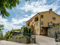 Недвижимость Дом, Корте: 6