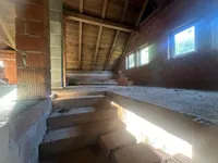 Недвижимость Дом Мирное Расположение: 5