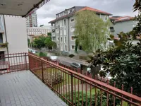 Недвижимость Трехкомнатная квартира в центре Горизии: 34
