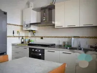 Недвижимость Трехкомнатная квартира в Центре: 8