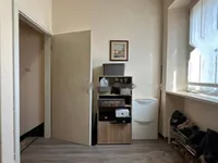 Недвижимость Четырехкомнатная квартира: 98