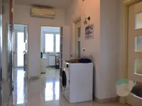 Недвижимость Трехкомнатная квартира в Центре: 18