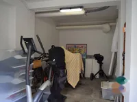 Недвижимость Трехкомнатная квартира в Центре: 60