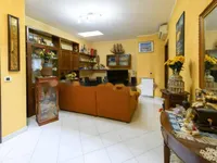 Недвижимость Квартира на улице Джустиани: 9