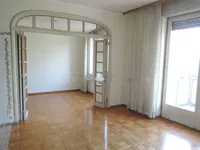 Недвижимость Четырехкомнатная в центре города: 3