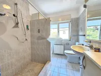 Недвижимость Дом в Изоле: 43