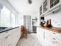 Недвижимость Трёхкомнатная квартира в Чернучах: 1