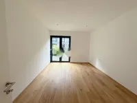 Недвижимость Трехкомнатная квартира в центре: 7