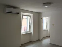Недвижимость Четырёхкомнатная квартира в Копере: 6