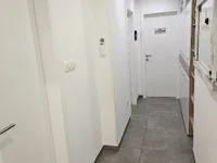 Недвижимость Двухкомнатная квартира Сежана: 25