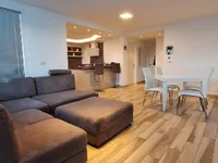 Недвижимость Двухкомнатная квартира в Коломбане: 1