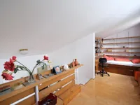 Недвижимость Квартира 4,5 комнаты Бежиград: 4