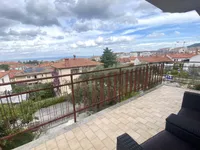 Недвижимость Четырехкомнатная квартира Изола: 12