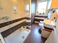 Недвижимость Новое трёхкомнатное жильё Коломбан: 8