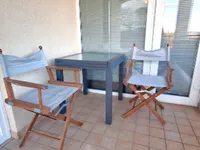 Недвижимость Двухкомнатная квартира Коломбан: 21