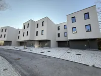 Недвижимость Дом с террасой на Виче: 2