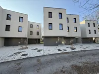 Недвижимость Дом с террасой на Виче: 3