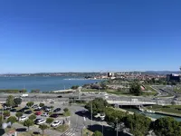 Недвижимость 3-комнатная квартира у моря: 3