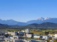 Недвижимость Квартира, 2 комнаты, Центр: 2