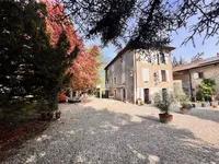 Недвижимость Single house 16 rooms: 11