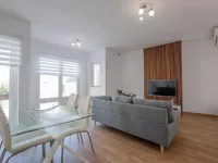 Недвижимость Madliena Heights Apartment: 2