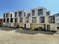 Недвижимость Дом с террасой в Шишке: 1