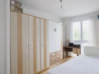 Недвижимость Apartment 5 rooms: 4