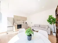 Недвижимость Villa Petit Juas: 1