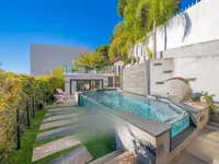 Недвижимость Villa Croix des Gardes: 3