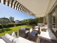 Недвижимость Villa Croix des Gardes: 4