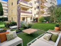 Недвижимость Villa Pointe Croisette: 2
