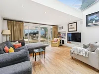 Недвижимость Fulham Road: 14