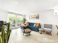Недвижимость Kingsland Road: 7