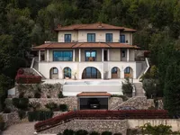 Недвижимость Семейный Дом в Ичичи: 2