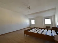 Недвижимость Двухкомнатная в центре города: 9