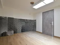 Недвижимость Двухкомнатная в центре города: 13